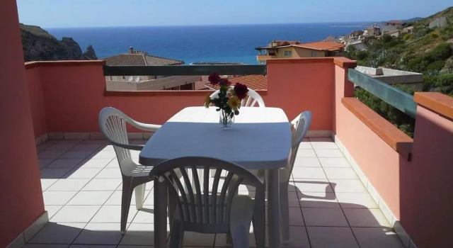 Коттедж Appartamento Panoramico con due terrazze vista sul mare - IUN P5019