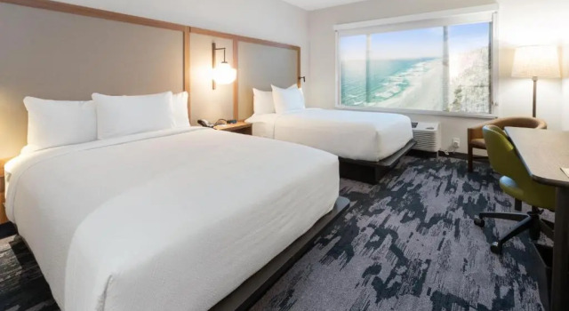 Четырёхместный номер Standard Fairfield by Marriott Inn & Suites San Francisco Pacifica