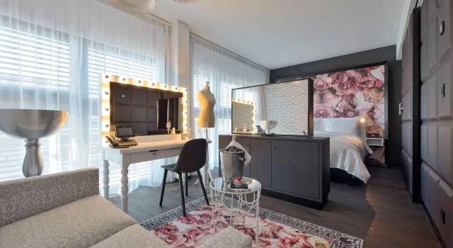 Полулюкс Kameha Grand Zurich, Autograph Collection