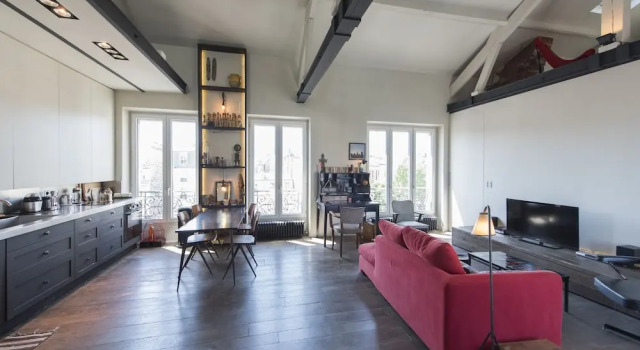 Loft Apartment in the 18th, Забронировать Апартаменты/квартира Париж Иль-де-Франс, рядом с Монмартр