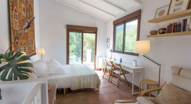 Casa Parque Natural Sierra de Espadan, Забронировать Отель Заповедник Сьерра-де-Эспадан 