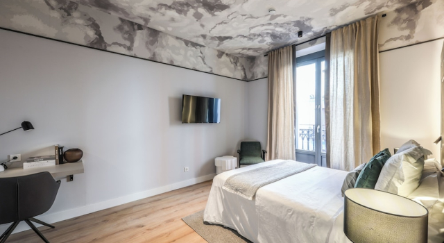Апартаменты Deluxe с балконом и с видом на город Amazinn Madrid Plaza Mayor Collection II