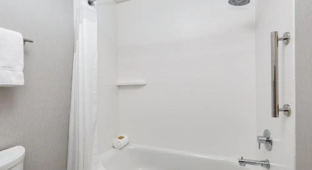 Четырёхместный номер Standard Holiday Inn Express Scottsbluff - Gering by IHG