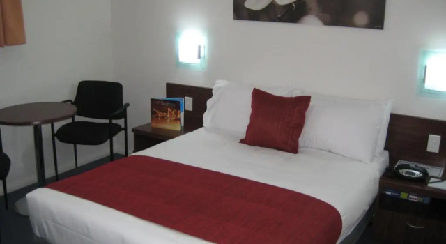 Двухместный номер Superior Devere Hotel