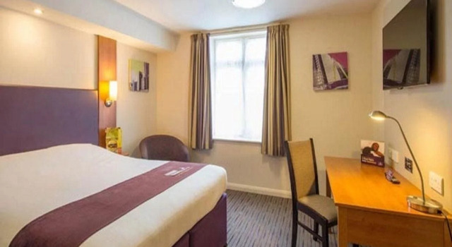 Charter Hotel Bournemouth, Забронировать Отель Отели Англии с завтраком, Завтраки