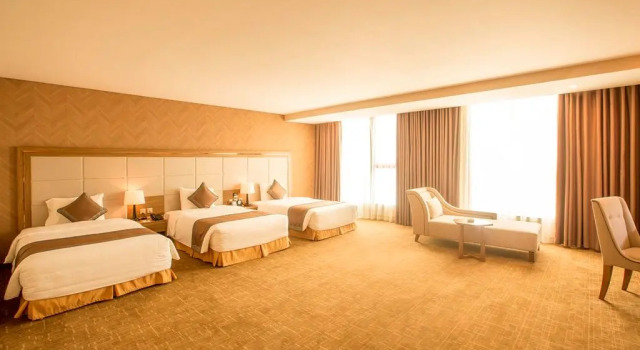 Трёхместный номер Deluxe Muong Thanh Luxury Phu Tho