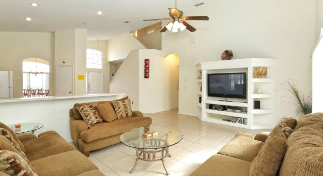Large Beautiful Home w/ Pool Great for Families!