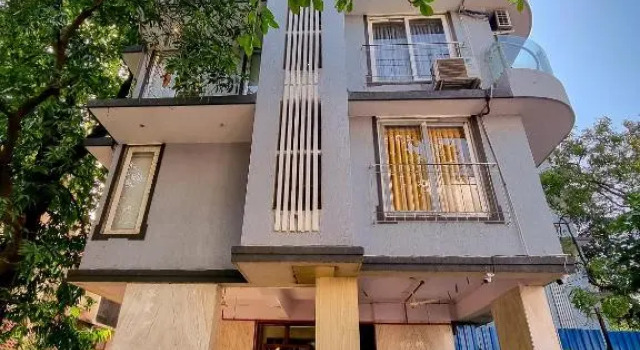 Home2 Suites and Service Apartments, Mumbai Airport, Забронировать Апартаменты/квартира Отели Мумбай с парковкой, рядом с University of Mumbai, Парковка