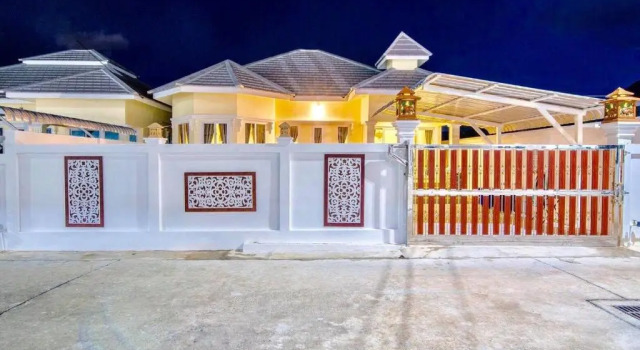 Baan Bussarin Huahin Soi88, Rezervovat Hotel Hotely v Central Thailand s parkováním, Parkování