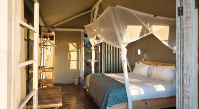 Andersson's Camp, Réserver Hôtel Ombika Namibie