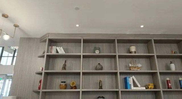 MEHOOD LESTIE Hotel (Altay Wanghu Square), Book Hotel Hoteller i Altay med parkering, Parkering