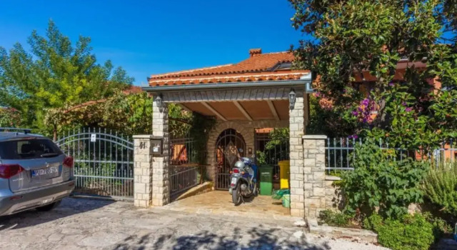 Apartments villa MaVeRo, Забронировать Апартаменты/квартира Баньоле Pula Riviera