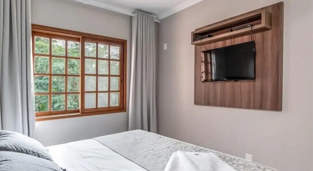 Hospedar Floripa, Забронировать Отель Отели Флорианополиса с бассейном, рядом с Conceição Pond, Бассейн