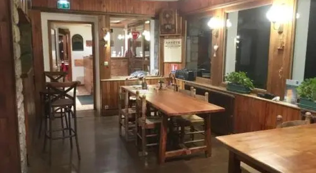 Les Seracs, Prenota Hotel Hotel a Alvernia con parcheggio, Parcheggio