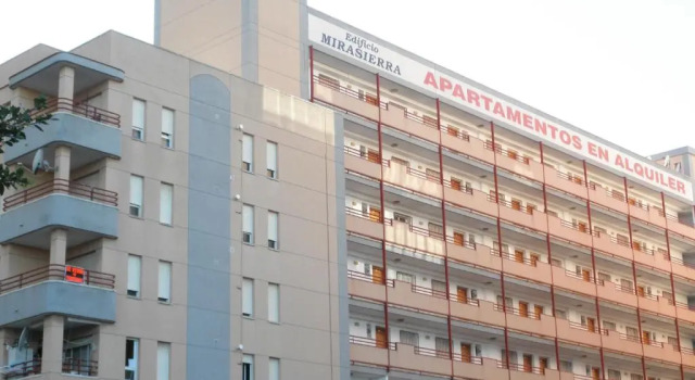 Апартаменты Apartamentos Edificio Mirasierra