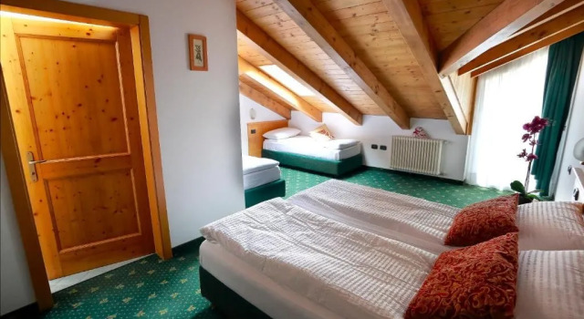Alp Hotel Dolomiti, Забронировать Отель Димаро Валь-ди-Соле