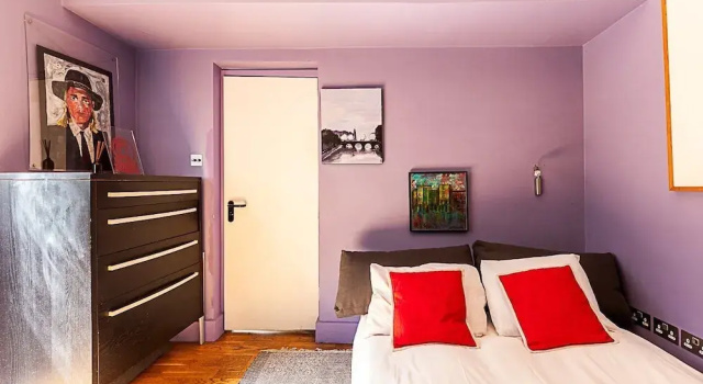 Stylish Mews Home in Kensington, Забронировать Дом для отпуска Коттеджи Лондона, рядом с Кенсингтонский дворец, Коттедж