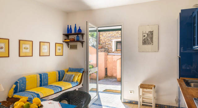 A ca du Cin e Laura, Buchen Sie Hotel Dolcedo Blumenriviera