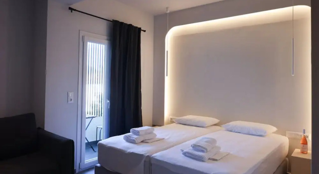 Двухместный номер Standard Up Hill Unique Hotel