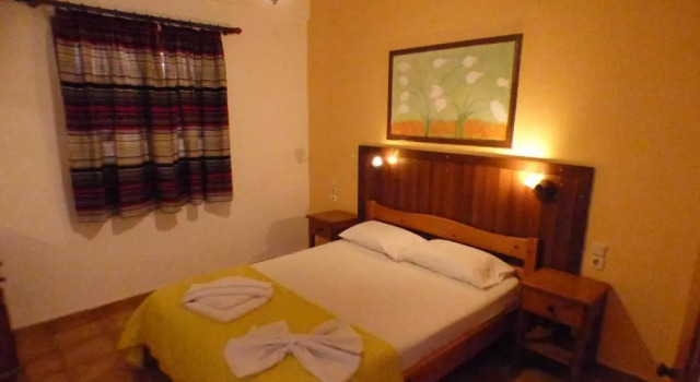 Eleni Apartments