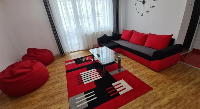 Apartament ultra central 2, Rezervovat Apartmán Hotely v Hunedoara s parkováním, Parkování