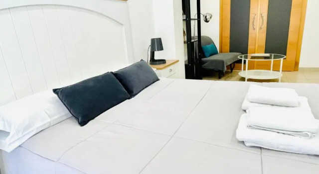 Студия Standard La Perla Reyes Catolicos Living