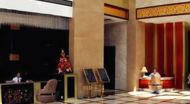 Golden Luck Hotel