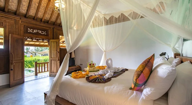 Nanang Antique Ubud Villa, Rezervovat Vila Chaty v Bali, Chalupa