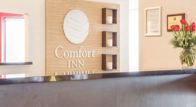 Comfort Inn Parry Sound, Varaa Hotelli Parry Sound Ontario