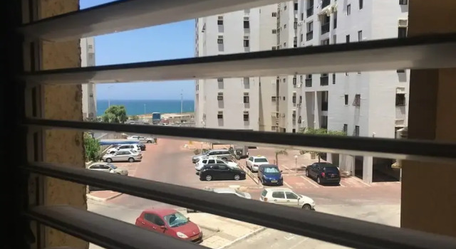 Arendalzrail Apartment - Hertsel St. 4, Prenota Appartamento Bat Yam Tel Aviv Distretto