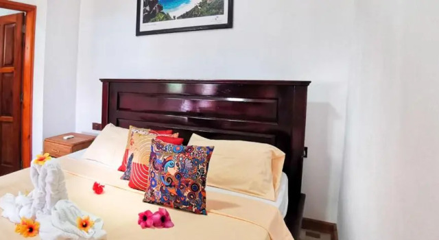 Habitación doble Estándar con vista al jardín Bwaver Cottage