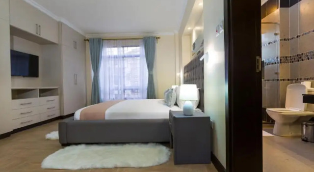 Lancaster Luxury Suites by Edmor Suites