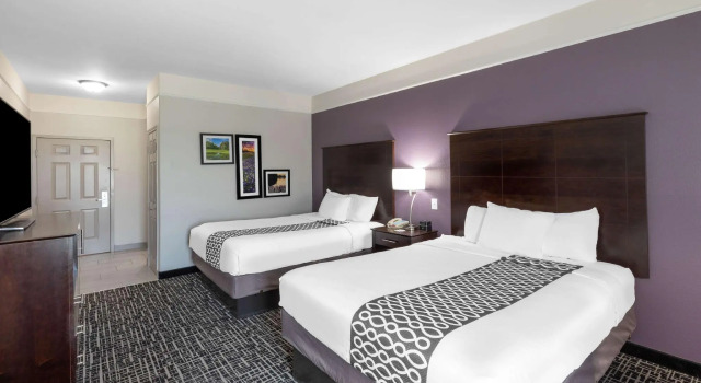 Четырёхместный номер Standard La Quinta Inn & Suites by Wyndham Port Lavaca