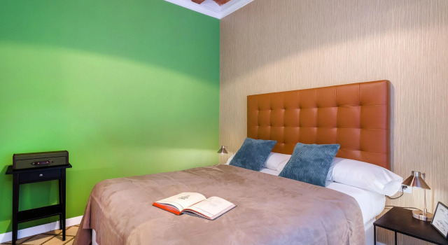3 Bedroom Green Market Apartment - HOA 48478, Забронировать Апартаменты/квартира Барселона провинция Барселона, рядом с Приход Св. Августина