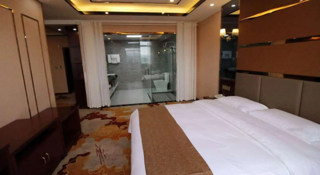 Hongyu Hotel, Prenota Hotel Hotel a Lijiang con parcheggio, Parcheggio