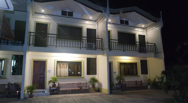 Yoo C Apartment