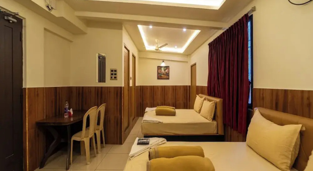 Pondy Stay