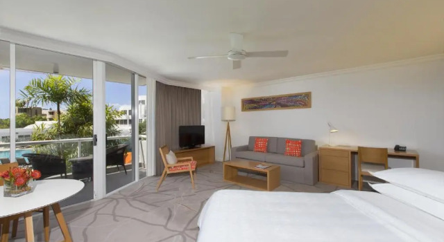 Номер Superior с видом на бассейн Elysium Noosa Resort - MGallery Collection