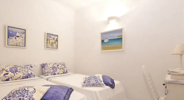 Вилла с 3 комнатами с видом на море Villa Harmony