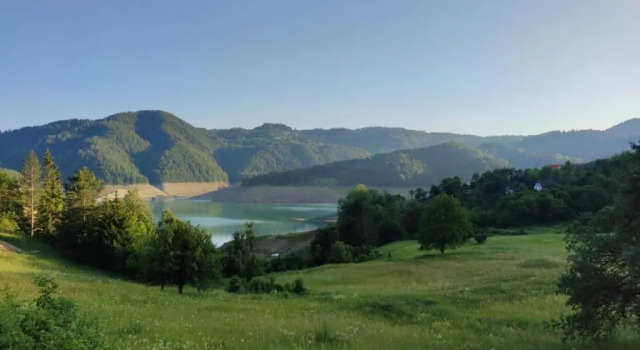 Апартаменты Zaovinska Panorama I