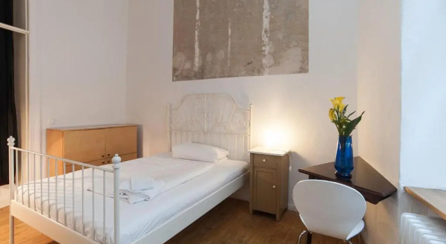 Courtyard Apartment (LIALI), Boek Appartement Mitte Berlijn, in de buurt van Flugsimulator Berlin
