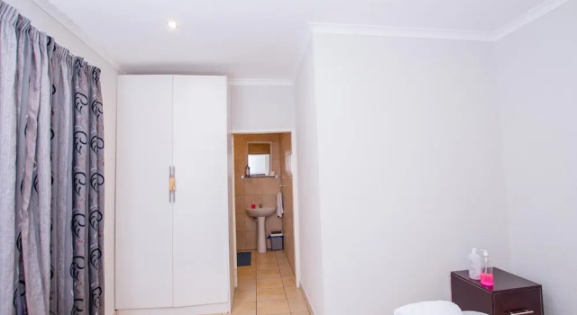 Апартаменты Prestige Prestigious Apartments