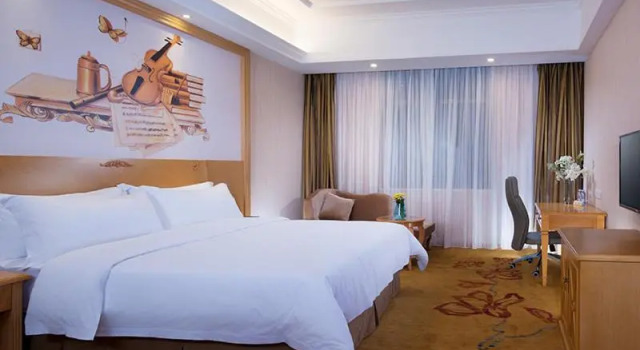 Vienna Hotel Guangzhou Conghua Water Conservancy College Jinhuicity, Boek Hotel Hotels in Guangdong met parkeren, Parkeren