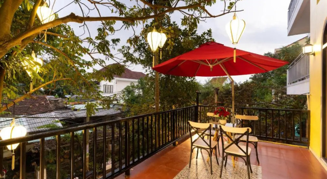 Семейный номер Standard с балконом Coco Viet Homestay