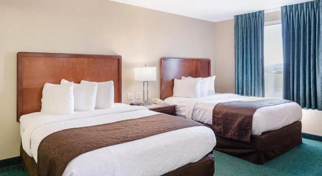 Четырёхместный люкс MainStay Suites Roanoke Airport