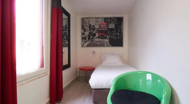 Logis Hotel Chateaubriand, Забронировать Отель Hauts Pavés Saint Félix Нант, рядом с Иль де Версаль