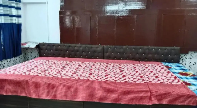 Chinta Haran Rest House, Book Hotel Billige hoteller i Deoghar