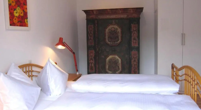 Appartement Dorfplatz, Book Apartment Hotels in Vorarlberg with Parking, Parking