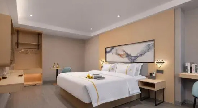 Люкс Business Chaoju Zhishang Hotel (Puning International Commodity City)