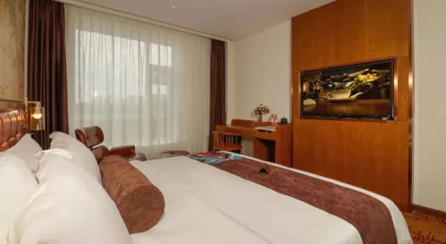 James Joyce Coffetel (Chengdou Chadianzi Bus Terminal, Jinke North Road Metro Station), Prenota Hotel Chengdu Sichuan